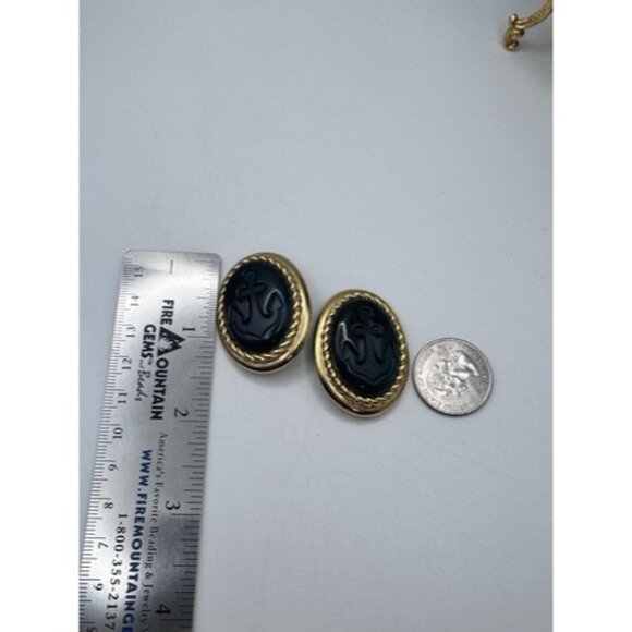 TRIFARI TM Blue Cabochon Earrings Elegant Oval Clip On Acrylic Anchor Design - Picture 10 of 16